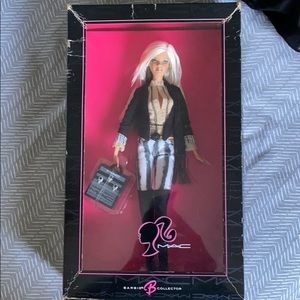MAC collectors gold label Barbie